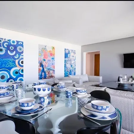 Design Champs-elysees Apartment *